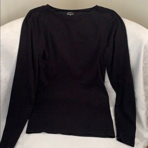 J Crew Perfect Fit Crew Neck Worn 1x Black 🖤❤️🖤